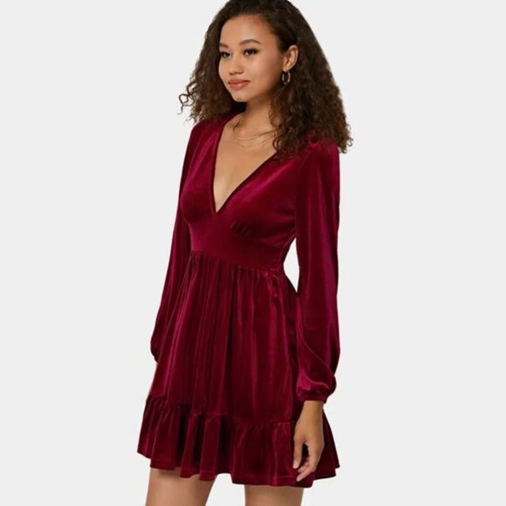Halara Deep V-Neck Ruffled Hem Velvet Mini Chill Party Dress‎ in Sangria S NWT - Picture 3 of 10